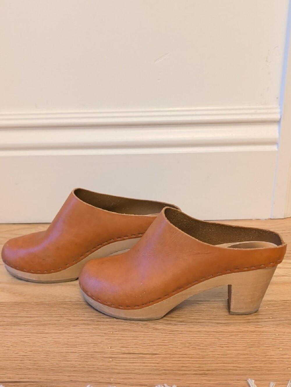 Bryr Chloe Leather Clogs In whiskey - Picture 2 of 8
